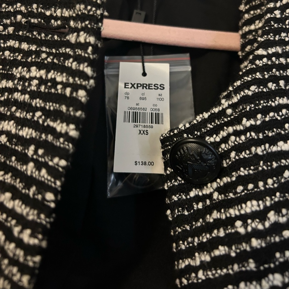Express blazer - Picture 2 of 2